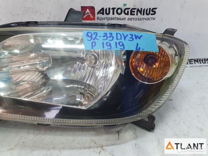 Фара передняя левая mazda demio