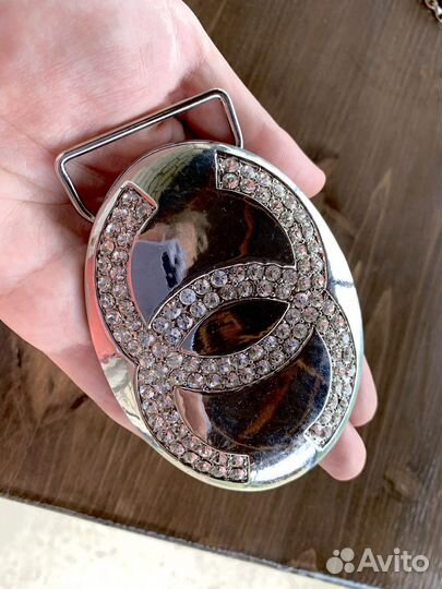 Бляшка на ремень бижутерия