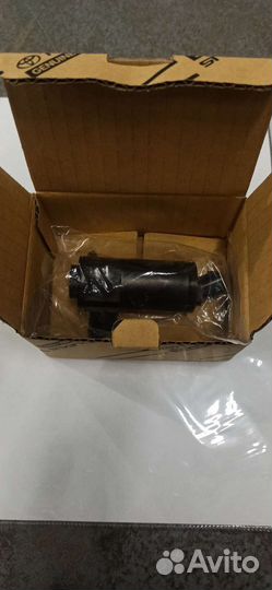 Насос бачка омывателя Toyota Hilux 2021