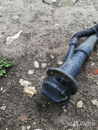 Заливная горловина Киа Рио 1