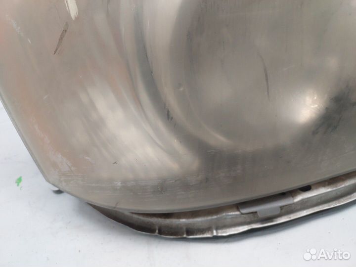 Фара (передняя) Toyota Highlander 1, 2003