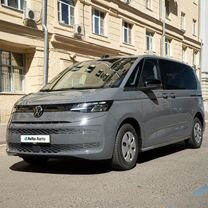 Volkswagen Multivan 1.5 AMT, 2023, 1 500 км, с пробегом, цена 6 790 000 руб.