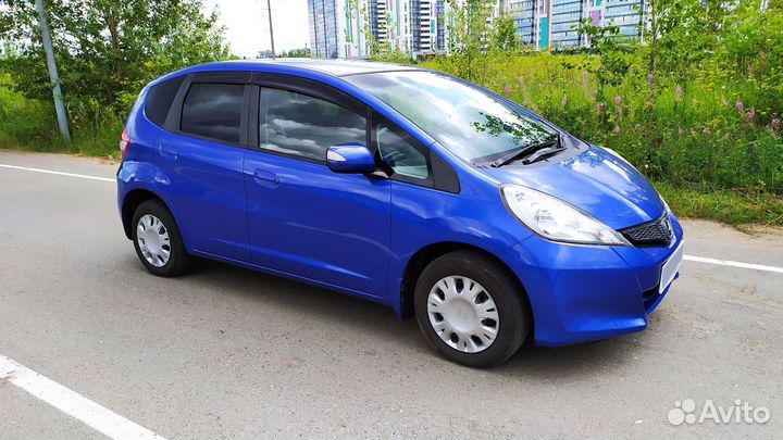 Honda Fit 1.3 CVT, 2011, 68 900 км