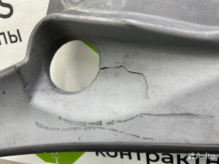 Жабо Hyundai H-1 A1 D4CB 2.5 crdi 2003