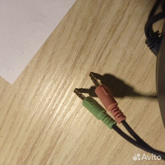 Игровые наушники