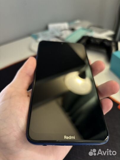 Xiaomi Redmi 8, 3/32 ГБ