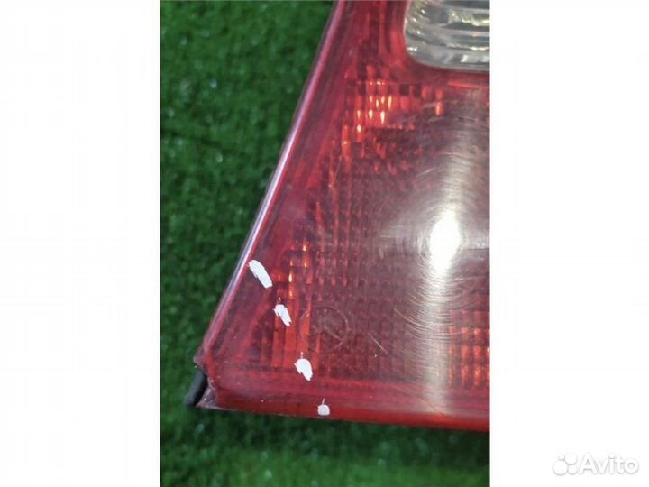 Фонарь задний правый Mercedes C W203 2003