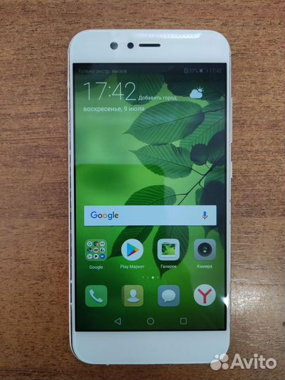 HUAWEI Nova 2, 4/64 ГБ