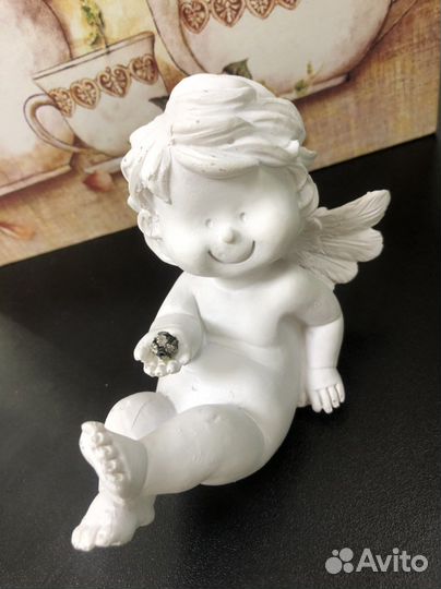 Ангел из гипса