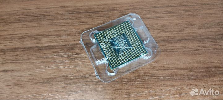 Процессор Intel Core2 Quad Q9400
