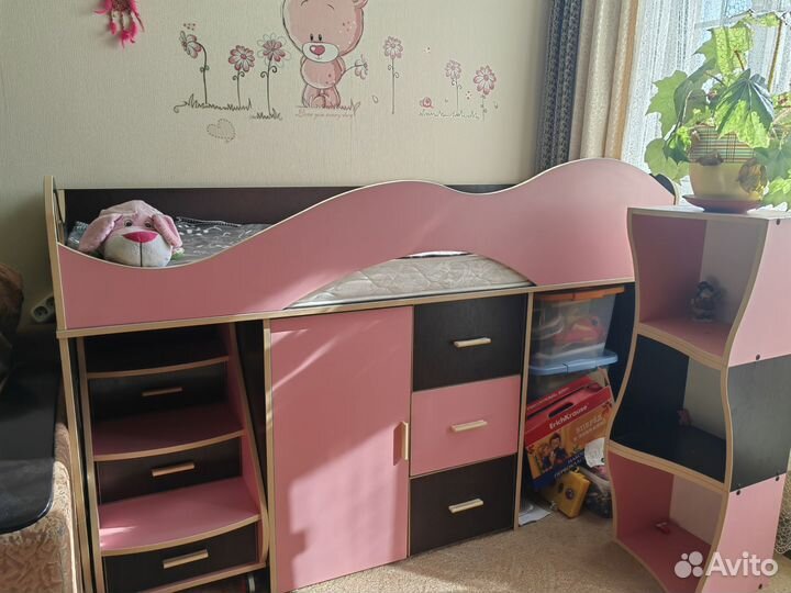 Кровать-чердак (174/74) + матрас +полки. 6000