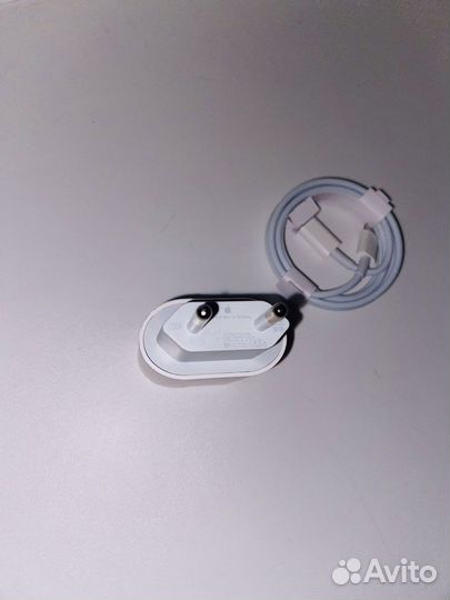 Быстрая зарядка iPhone с кабелем