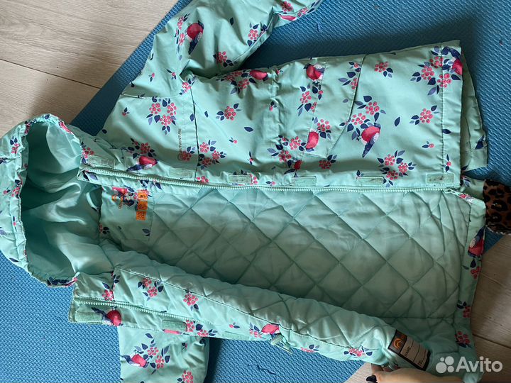 Куртка демисезонная для девочки