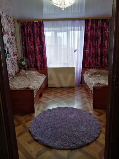 3-к. квартира, 80 м², 2/5 эт.