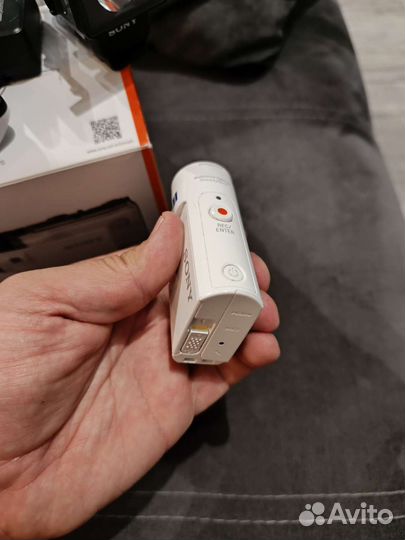 Экшн камера sony hdr as300