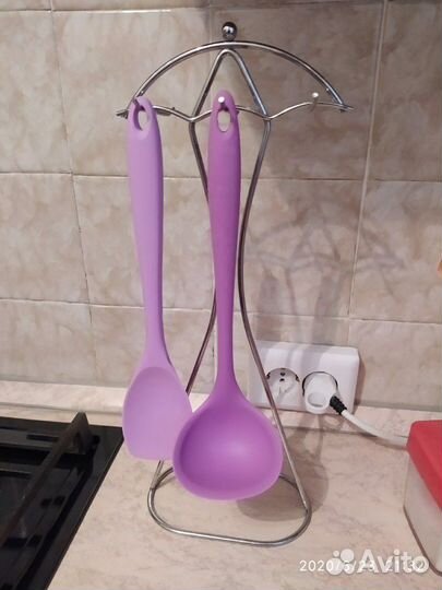 Держатель для подвесных аксессуаров на кухню