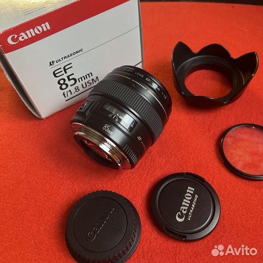 Объектив Canon 85mm 1.8 USM