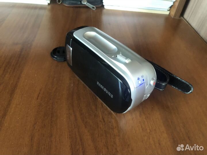 Видеокамера Samsung VP-MX10A