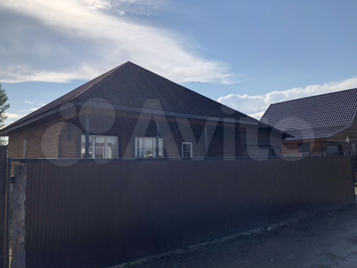 Дом 130 м² на участке 6 сот.