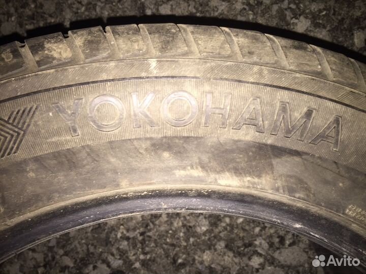 Yokohama ADVAN ST V802 255/55 R18