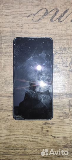 Xiaomi Mi 8 Lite, 4/64 ГБ