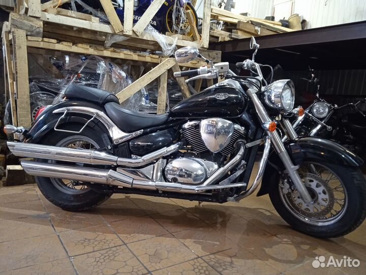 Suzuki VL400 Intruder