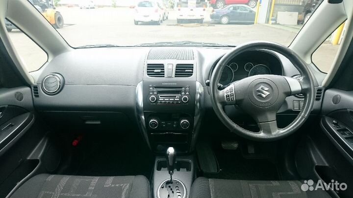 Бардачок на Suzuki Sx4 YA11S