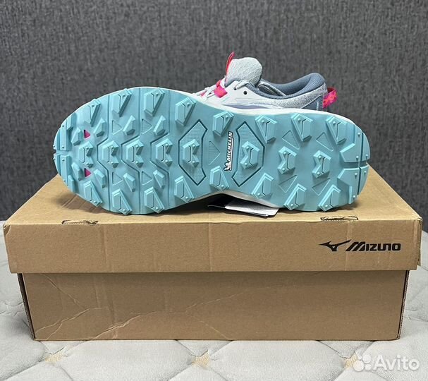 Беговые кроссовки Mizuno daichi 7