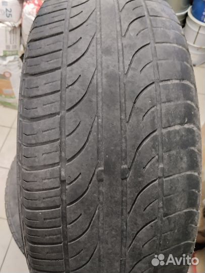 GT Radial Champiro 128 235/60 R16 100H