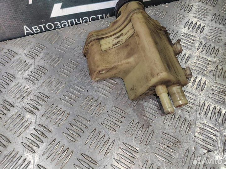 Бачок гур Renault Symbol 1.4 1998-2008