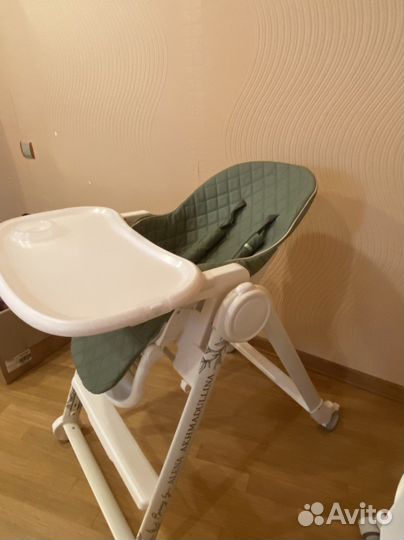Детский стульчик для кормления happy baby