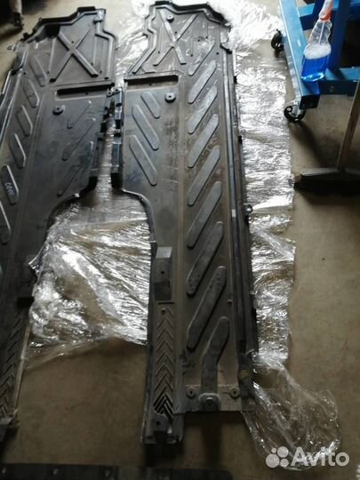 Защита днища правая Mercedes-Benz GLC-Класс X253