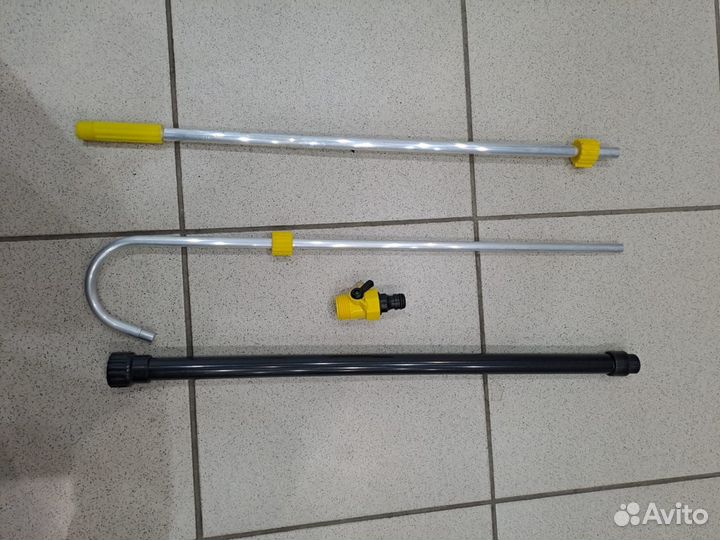 Приспособление для чистки водосливных желобов