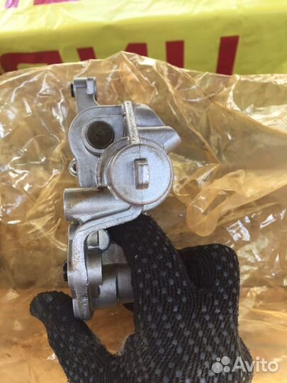 Масленный насос audi 06h115105af