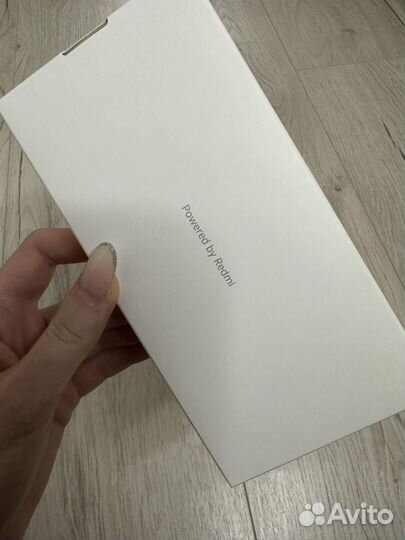 Оригинальный чехол на Xiaomi Redmi 10