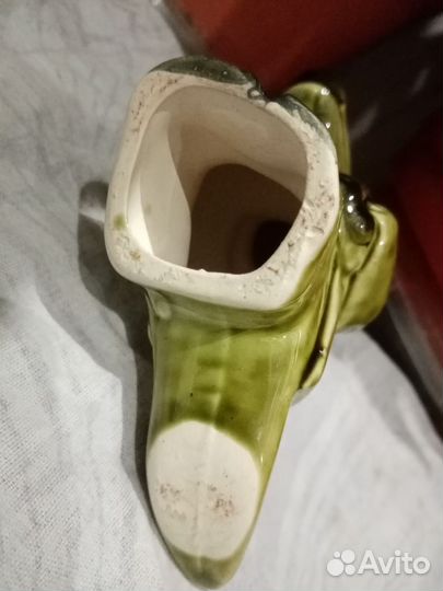 Статуэтка крокодил Гена