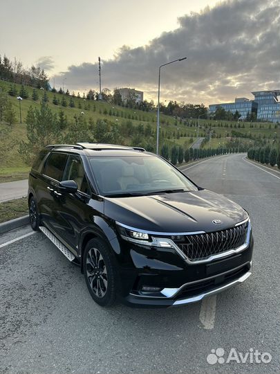 Kia Carnival 2.2 AT, 2021, 30 000 км