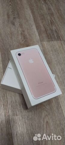 Коробка от iPhone 7