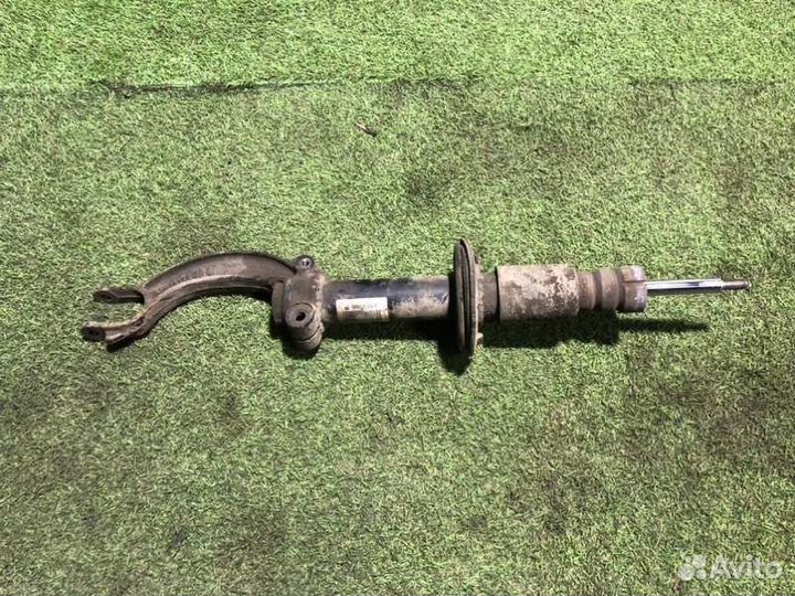 Амортизатор передний левый Audi Q5 8R cmga 2012