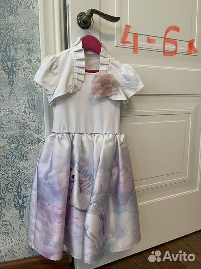 Платья на девочку праздничные и повседневные от