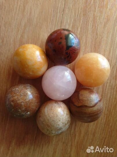 Камни и минералы. Шары