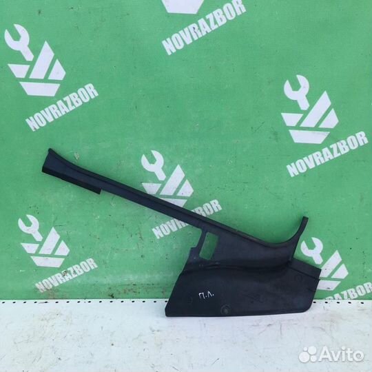 Обшивка стойки Фольксваген Гольф 3 Венто