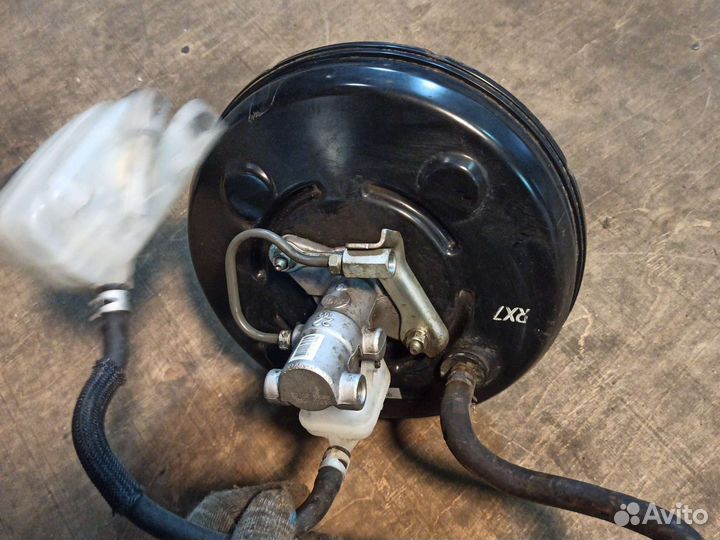 Вакуумный усилитель тормозов Lexus RX 350