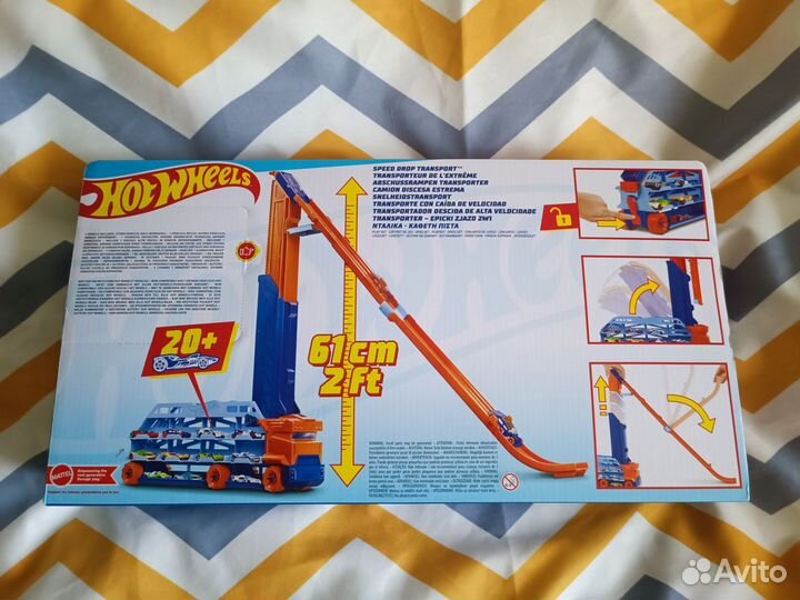 Hot wheels грузовик-автотрек