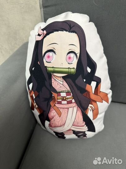 Подушка с аниме персонажами Незуко и Зеницу