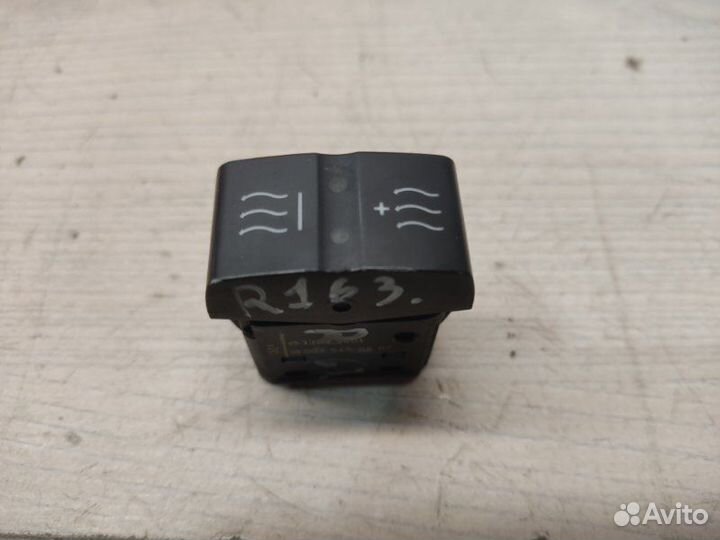 Кнопки прочие Mercedes Sprinter W906 ом646 2010