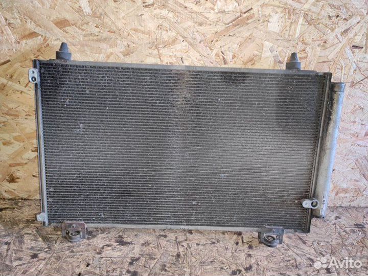Радиатор кондиционера Toyota Avensis ZZT25 1zzfe