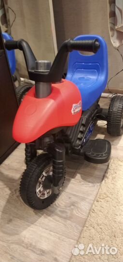 Продам детский электрический трицикл