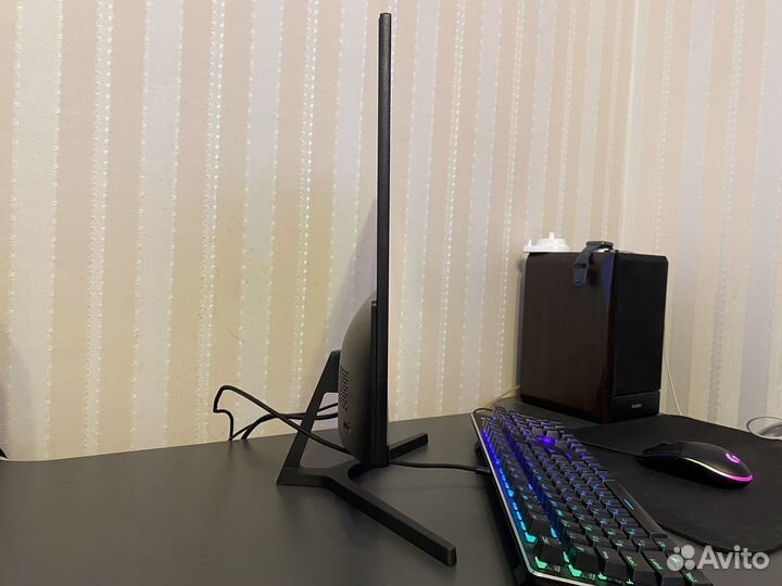 Монитор для компьютера игровой