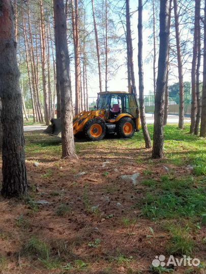 Услуги экскаватора погрузчика jcb
